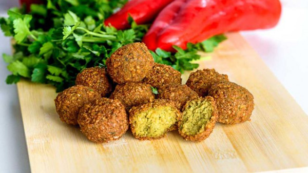طريقة عمل فلافل سهلة بالبيت