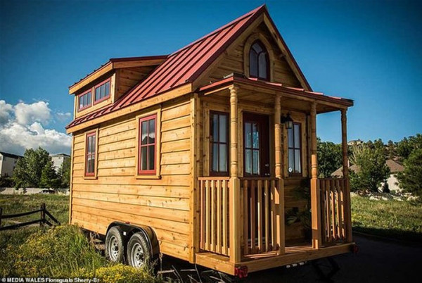 امرأة تصمم منزلا مساحته 5 أمتار مربعة فقط.. كيف فعلتها؟