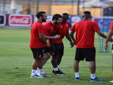 مران الأهلي.. ظهور الصفقات الجديدة.. وغياب 8 لاعبين