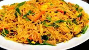 طريقة عمل الشعيرية بالخضار